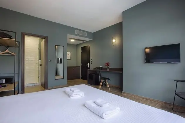 Superior Tek Büyük veya İki Ayrı Yataklı Oda