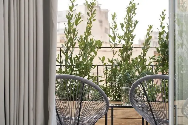 Superior Süit, Balkon
