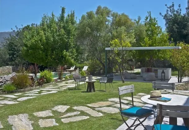 Kır Evi (Karydia)