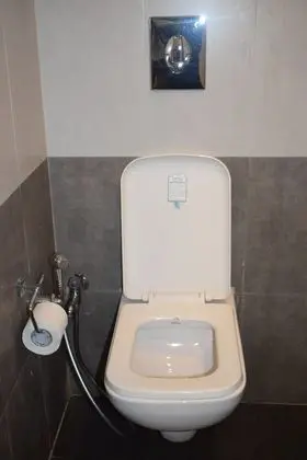 Deluxe Tek Büyük Yataklı Oda, Engellilere Uygun, Havuz Manzaralı