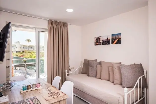 Apart Daire, 2 Yatak Odası, Balkon, Deniz Manzaralı