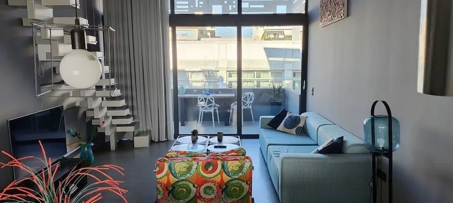 Design Çatı Katı (Loft), Havuz Kullanımı (Blue)