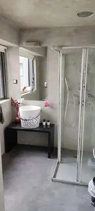 Design Çatı Katı (Loft), Havuz Kullanımı (Red)