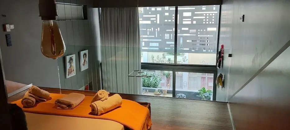 Design Çatı Katı (Loft), Havuz Kullanımı (Yellow)