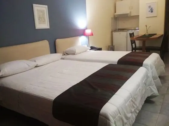 Tek Büyük veya İki Ayrı Yataklı Oda