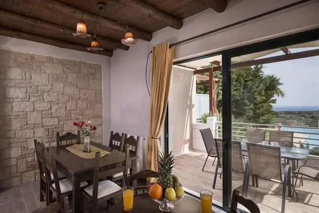 Villa, 2 Yatak Odası, Kişiye Özel Havuzlu, Deniz Manzaralı (Kissos)