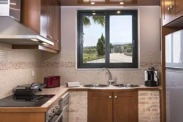 Villa, 2 Yatak Odası, Kişiye Özel Havuzlu, Deniz Manzaralı (Rogdia)