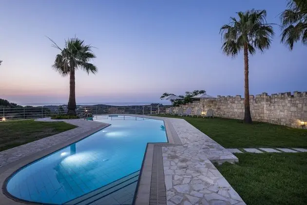 Villa, 2 Yatak Odası, Kişiye Özel Havuzlu, Deniz Manzaralı (Rogdia)