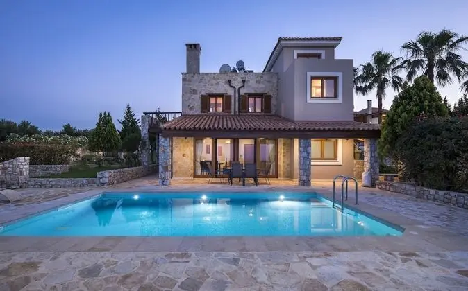 Villa, 2 Yatak Odası, Kişiye Özel Havuzlu, Deniz Manzaralı (Rogdia)