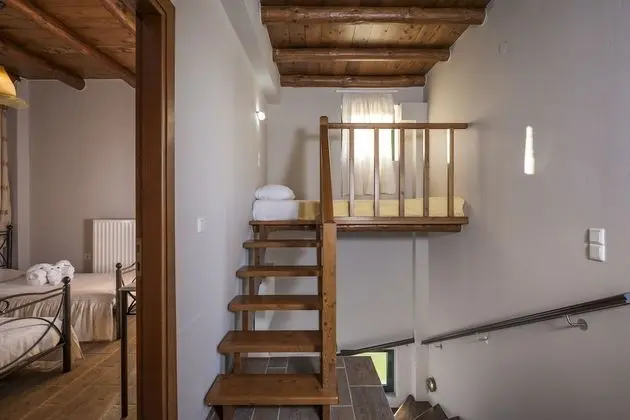 Villa, 3 Yatak Odası, Kişiye Özel Havuzlu, Deniz Manzaralı (Mirtia)