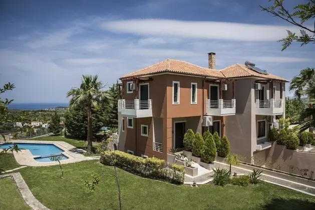 Villa, 3 Yatak Odası, Kişiye Özel Havuzlu, Deniz Manzaralı (Mirtia)