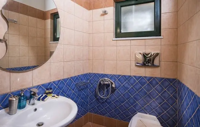 Villa, 3 Yatak Odası, Kişiye Özel Havuzlu, Deniz Manzaralı (Mirtia)