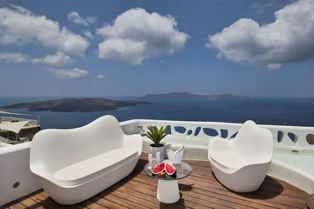 Royal Süit, Sıcak Su Havuzu