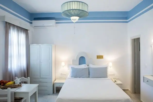Stüdyo, Bahçe Manzaralı