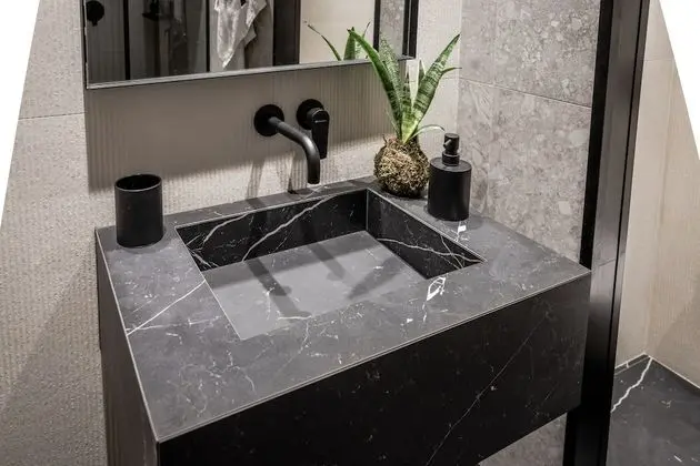 Exclusive Stüdyo Süit