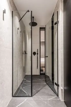 Exclusive Stüdyo Süit