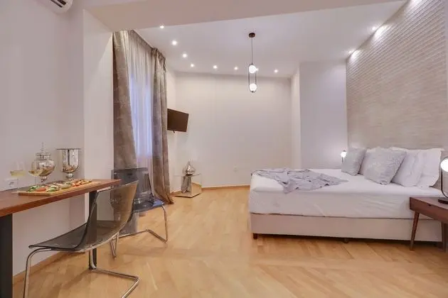 Elite Tek Büyük veya İki Ayrı Yataklı Oda, Balkon (101)
