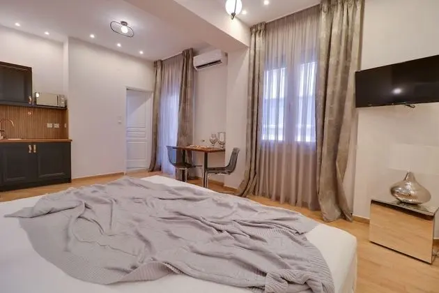Elite Tek Büyük veya İki Ayrı Yataklı Oda, Balkon (101)