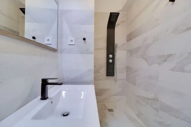 Elite Tek Büyük veya İki Ayrı Yataklı Oda, Balkon (101)