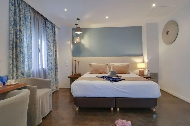 Superior Tek Büyük veya İki Ayrı Yataklı Oda, Balkon (301)