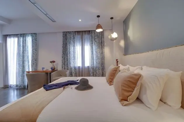 Superior Tek Büyük veya İki Ayrı Yataklı Oda, Balkon (301)