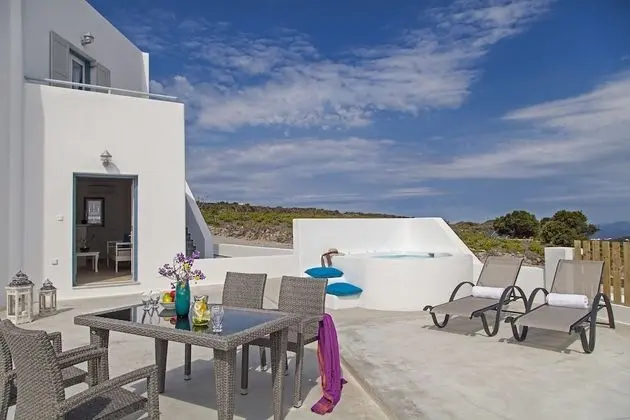 Two Bedroom Family Apartment, Jetted Tub