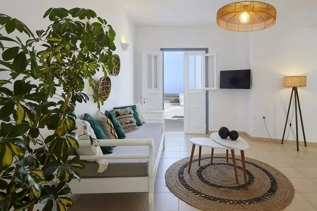 Two Bedroom Family Apartment, Jetted Tub