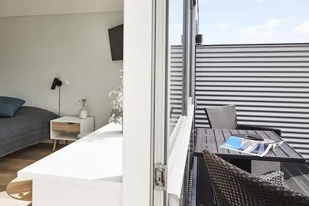 Stüdyo, Balkon