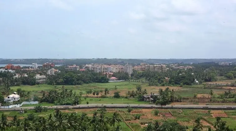Luxury Tek Büyük veya İki Ayrı Yataklı Oda, 1 En Büyük (King) Boy Yatak, Şehir Manzaralı