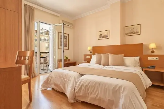 Superior Tek Büyük veya İki Ayrı Yataklı Oda