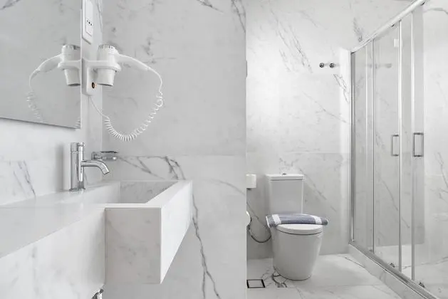 Superior Tek Büyük veya İki Ayrı Yataklı Oda