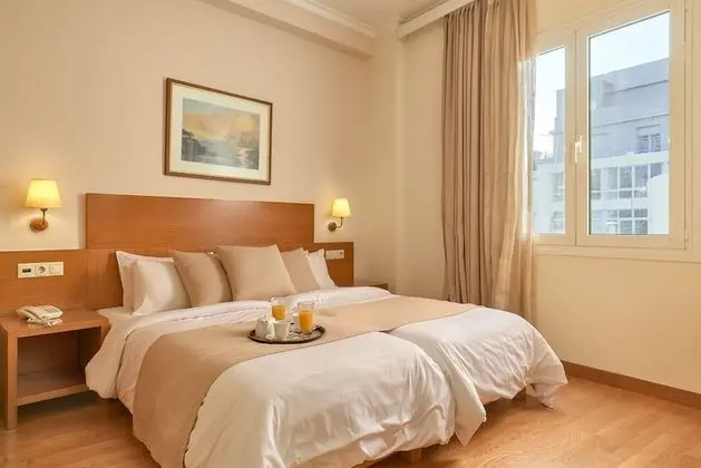 Tek Büyük veya İki Ayrı Yataklı Oda