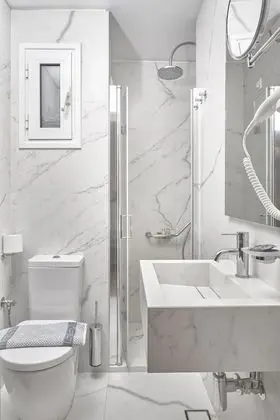 Tek Büyük veya İki Ayrı Yataklı Oda