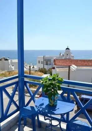 Üç Kişilik Oda