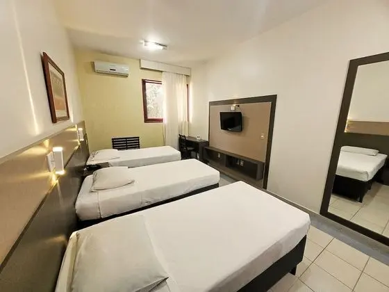 Deluxe Üç Kişilik Oda, 3 Tek Kişilik Yatak