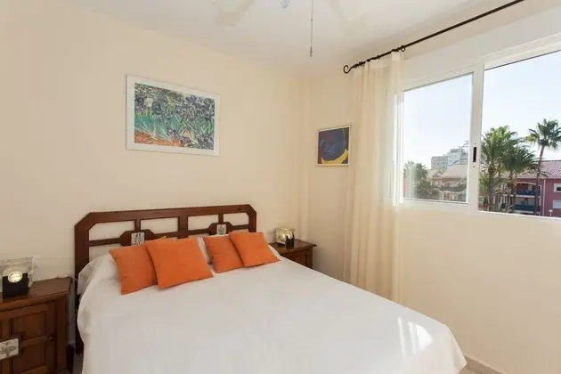Apart Daire, 3 Yatak Odası, Balkon, Havuz Manzaralı