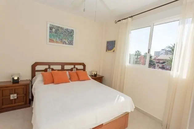 Apart Daire, 3 Yatak Odası, Balkon, Havuz Manzaralı