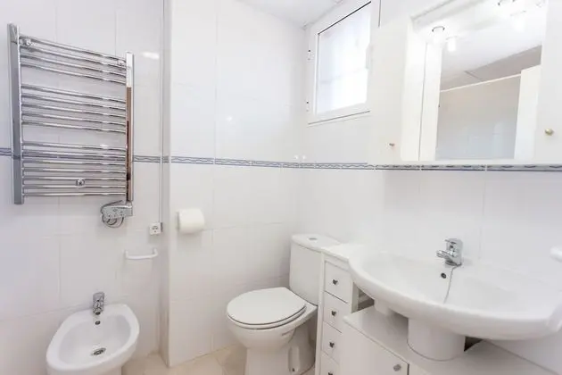 Apart Daire, 3 Yatak Odası, Balkon, Havuz Manzaralı