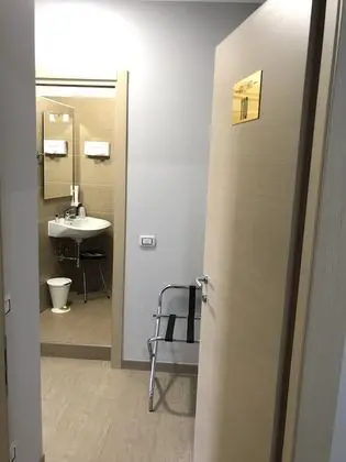 Classic Üç Kişilik Oda