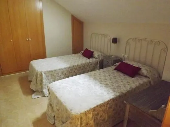 Apart Daire, 3 Yatak Odası, Havuz Manzaralı