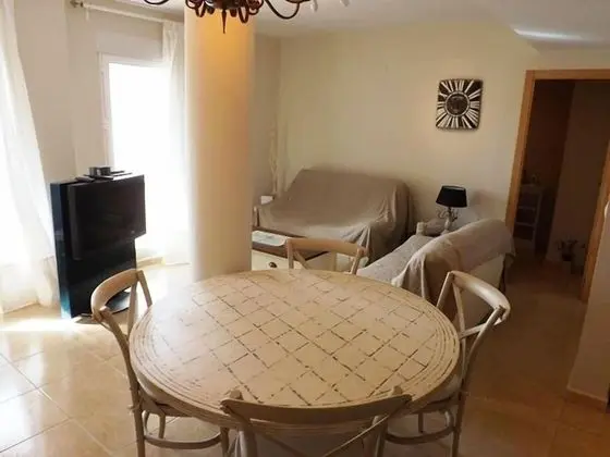 Apart Daire, 3 Yatak Odası, Havuz Manzaralı