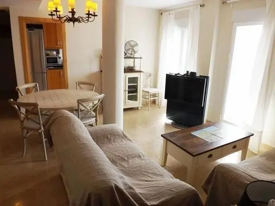 Apart Daire, 3 Yatak Odası, Havuz Manzaralı