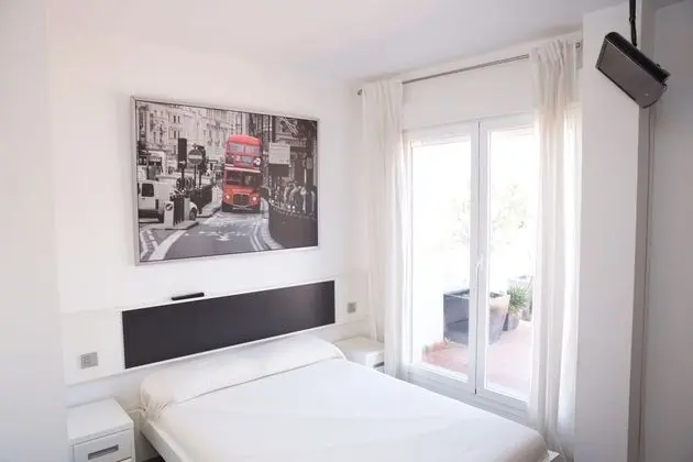 Çatı Katı Süiti (Penthouse), Birden Çok Yatak, Sigara İçilmez