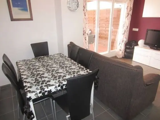 Çatı Katı Süiti (Penthouse), Birden Çok Yatak, Sigara İçilmez