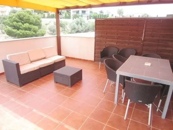 Çatı Katı Süiti (Penthouse), Birden Çok Yatak, Sigara İçilmez