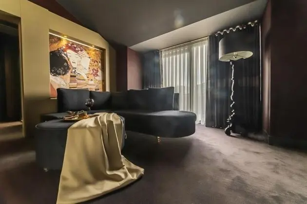 Suite, Deniz Manzaralı