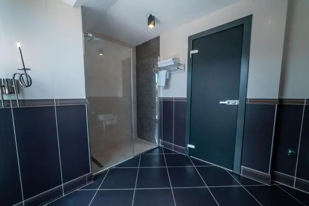 Suite, Deniz Manzaralı