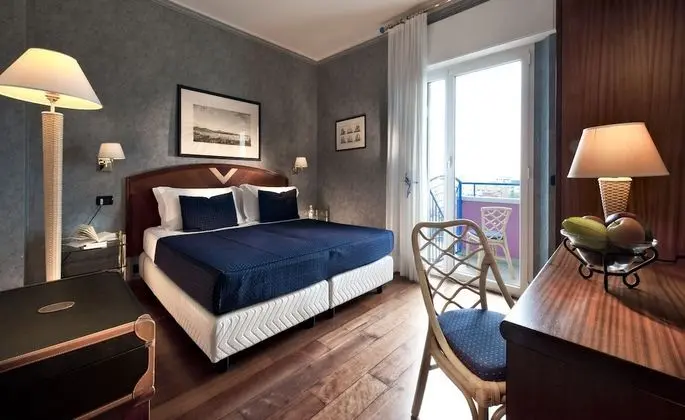 Superior Tek Büyük veya İki Ayrı Yataklı Oda, Deniz Manzaralı