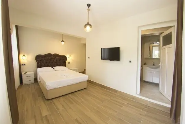 Comfort Tek Büyük Yataklı Oda