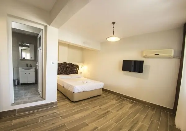 Comfort Tek Büyük Yataklı Oda